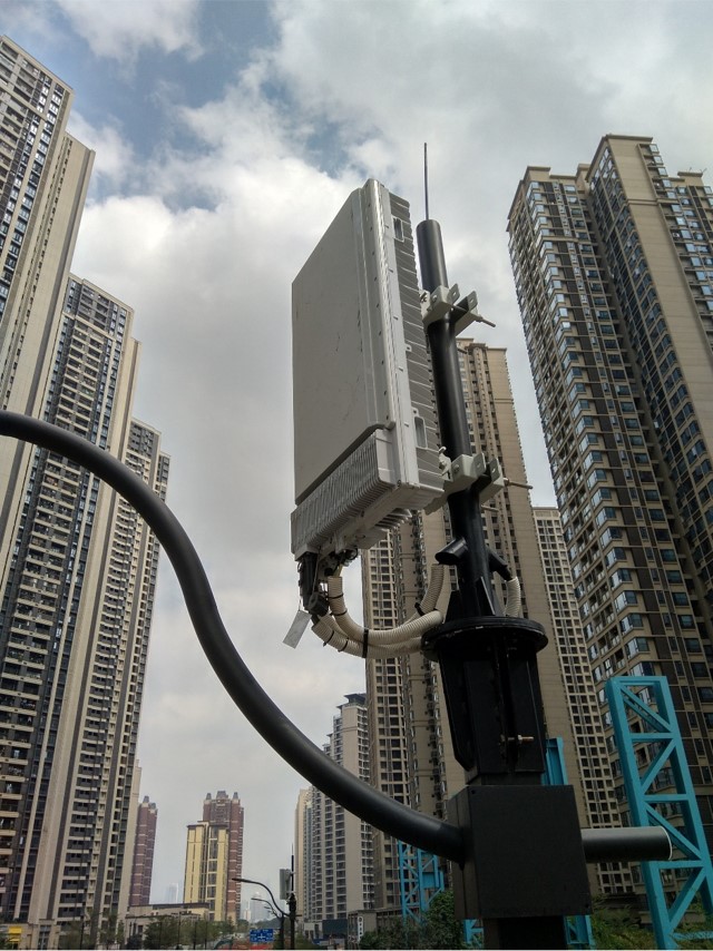 广州——广钢新城综合杆建设