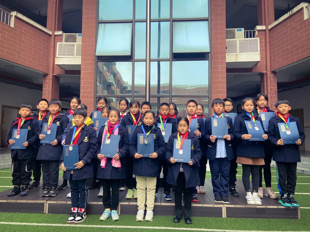 厉害了！枫华小学部这些孩子获多项亚太少儿书画大赛奖项！