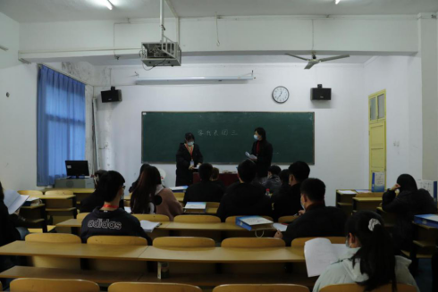 我院第九届共青团和学生代表大会隆重召开 我院第九届共青团和学生代表大会隆重召开