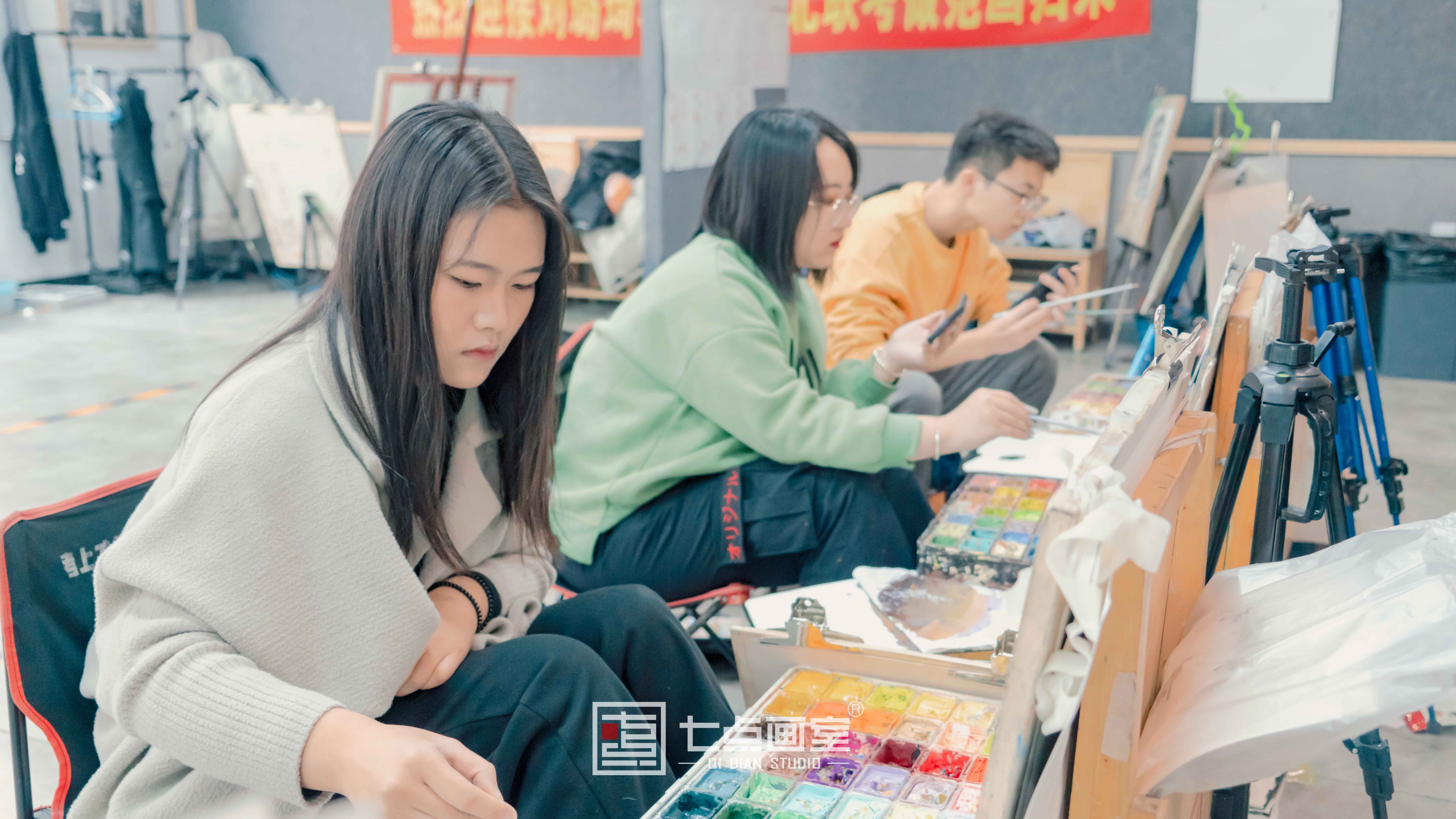 实力出彩!七点画室校考突击班三大方向作品展 实力出彩!七点画室校考突击班三大方向作品展