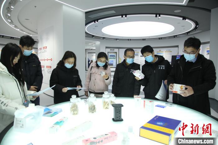 河北省首个科技创新超市揭牌营业