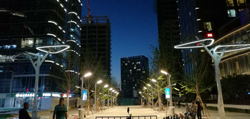 北京市通州区运河商务区示范路智慧灯杆案例