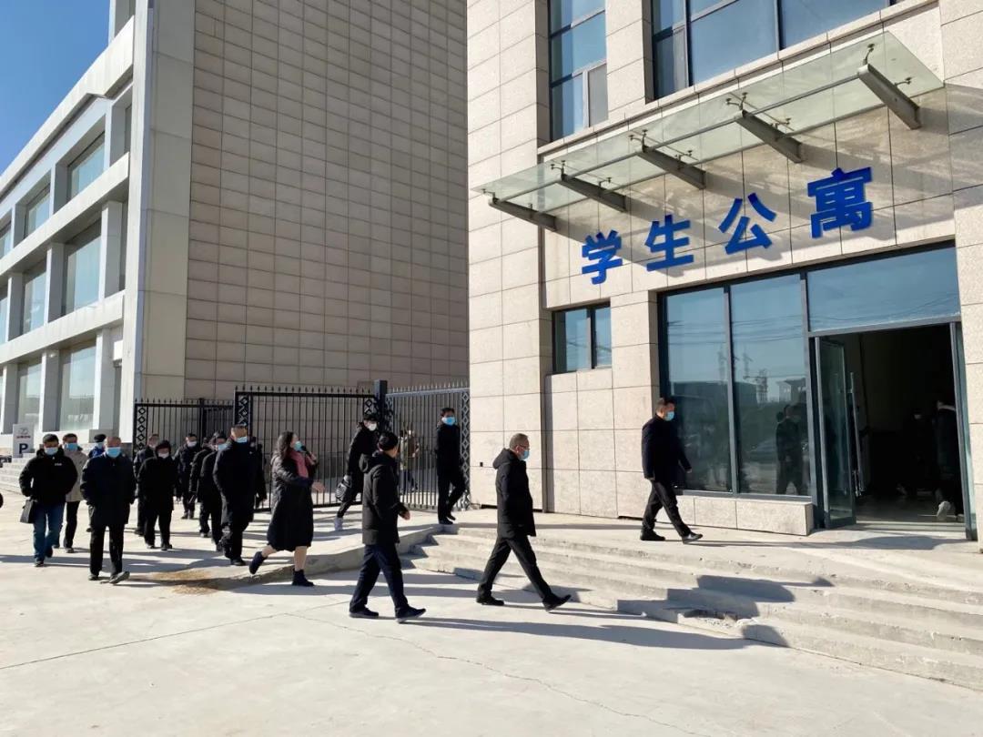 产教融合 校企共荣 亚博买球app汽车产业学院正式挂牌! 产教融合 校企共荣 亚博买球app汽车产业学院正式挂牌!
