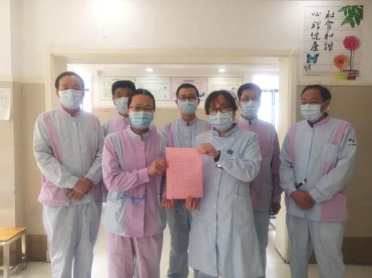 “提灯天使”记卫事康静安南项目护士长张林英
