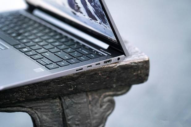 惠普ZBook Firefly 14 G7评测:颠覆轻薄的工作站,助力移动办公 惠普ZBook Firefly 14 G7评测:颠覆轻薄的工作站,助力移动办公
