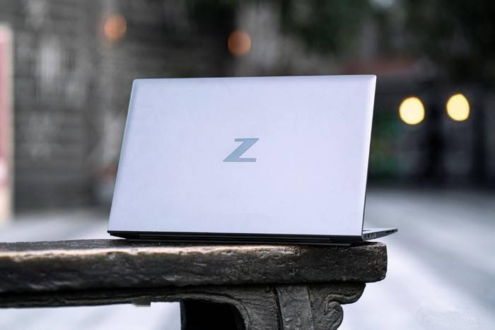 惠普ZBook Firefly 14 G7评测:颠覆轻薄的工作站,助力移动办公 惠普ZBook Firefly 14 G7评测:颠覆轻薄的工作站,助力移动办公