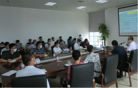 学法强安，筑牢防线——深圳市龙华建设发展有限公司开展企业安全生产主体责任专项培训