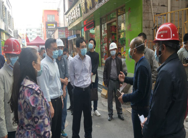【龙华建设·一线快报】龙华区副区长邓艳东检查龙华建设代建水务工程复工复产工作