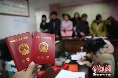 “结婚冷静期”上热搜,婚前你要思考点啥?| 普世万联李璇律师接受中新网采访 “结婚冷静期”上热搜,婚前你要思考点啥?| 普世万联李璇律师接受中新网采访