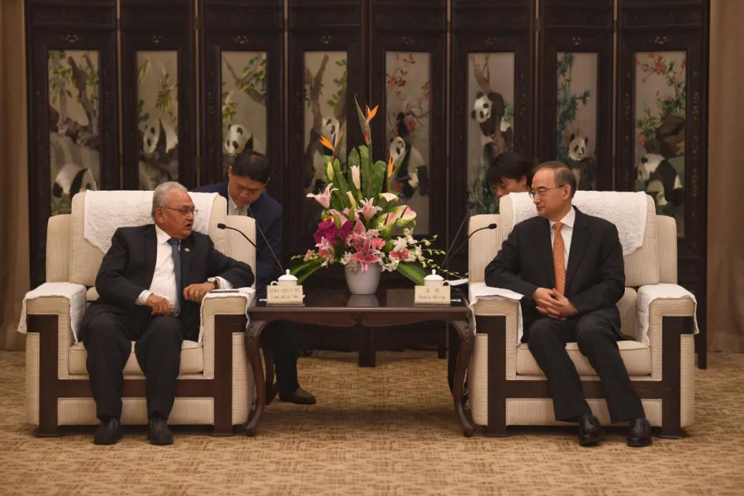 尼泊尔驻华大使潘迪访问四川 尼泊尔驻华大使潘迪访问四川