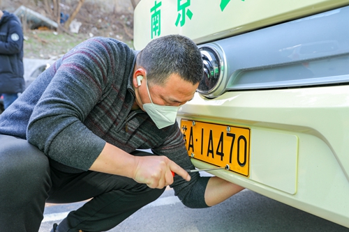 安全春運(yùn) 機(jī)務(wù)先行——長客集團(tuán)32輛全新大客車誕生記