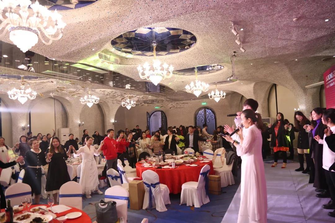 葆蒂兰国际集团“2021在一起•正当燃”新春年会圆满落幕！