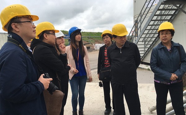 住建部定额司考察团访问“海德堡生态新区”