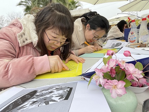 道和远大集团开展庆祝“三八”妇女节“版画”活动