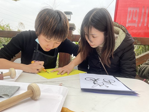 道和远大集团开展庆祝“三八”妇女节“版画”活动