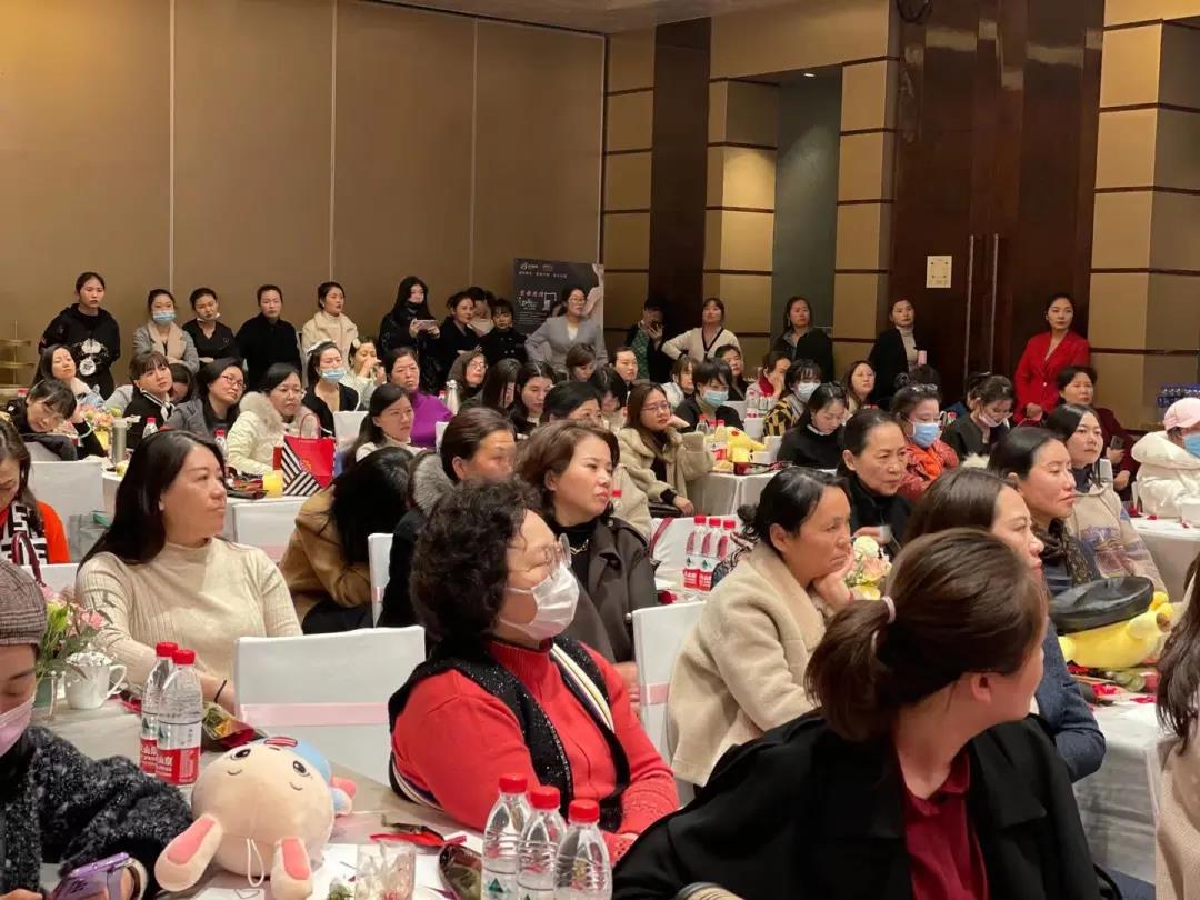 【葆蒂兰国际|新女性资讯】葆蒂兰国际&美丽佳《选择成长·撩到幸福》女性成长私享会举行
