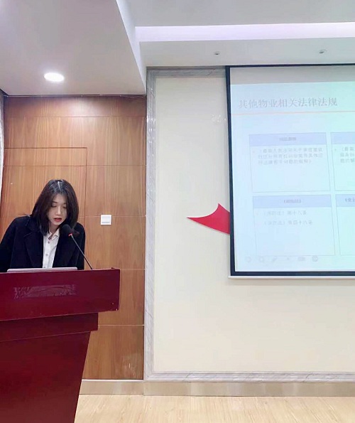 九恒所主任高尔文律师和童菲律师应邀为凯旋街道作专题法律讲座 九恒所主任高尔文律师和童菲律师应邀为凯旋街道作专题法律讲座