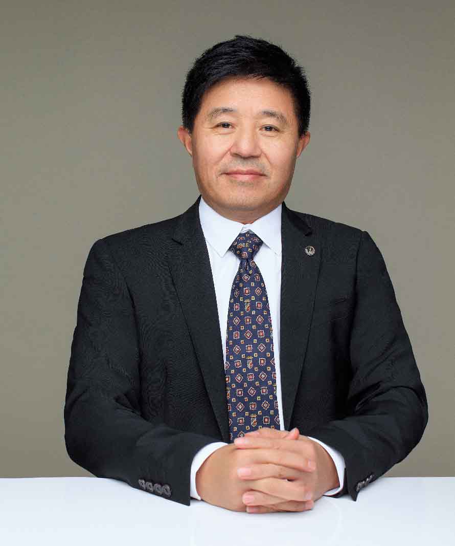 鲍大伦