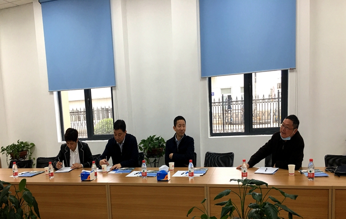 集团公司党委书记、董事长刘光辉到必威体育直播登录厂考察 集团公司党委书记、董事长刘光辉到必威体育直播登录厂考察