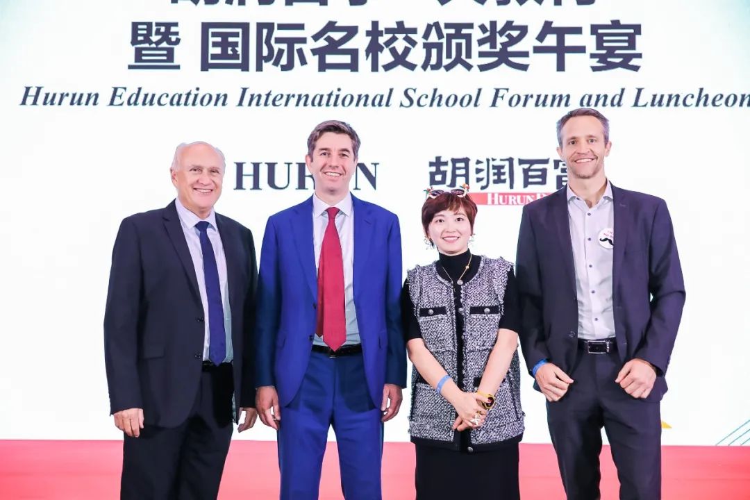 时隔五年回归，为中国国际教育做出突出贡献的他在这里看到了中国双语学校的未来