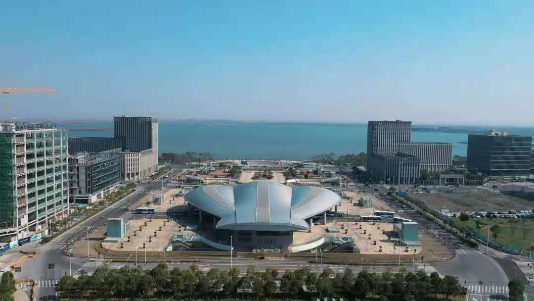 临港办公室 临港办公室