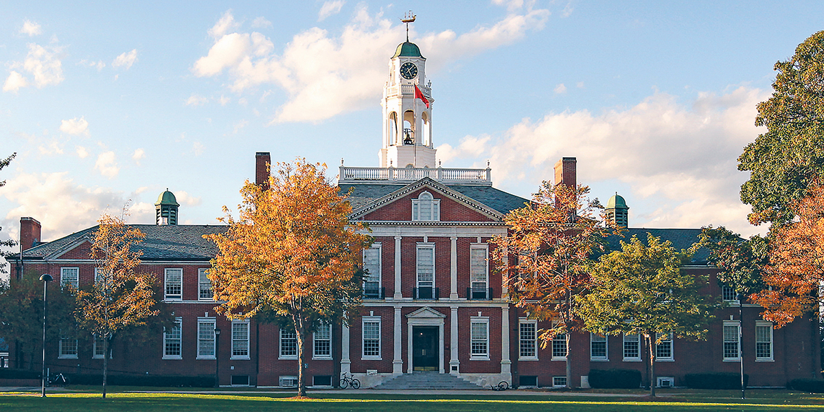 菲利普斯埃克塞特中学（Phillips Exeter Academy）