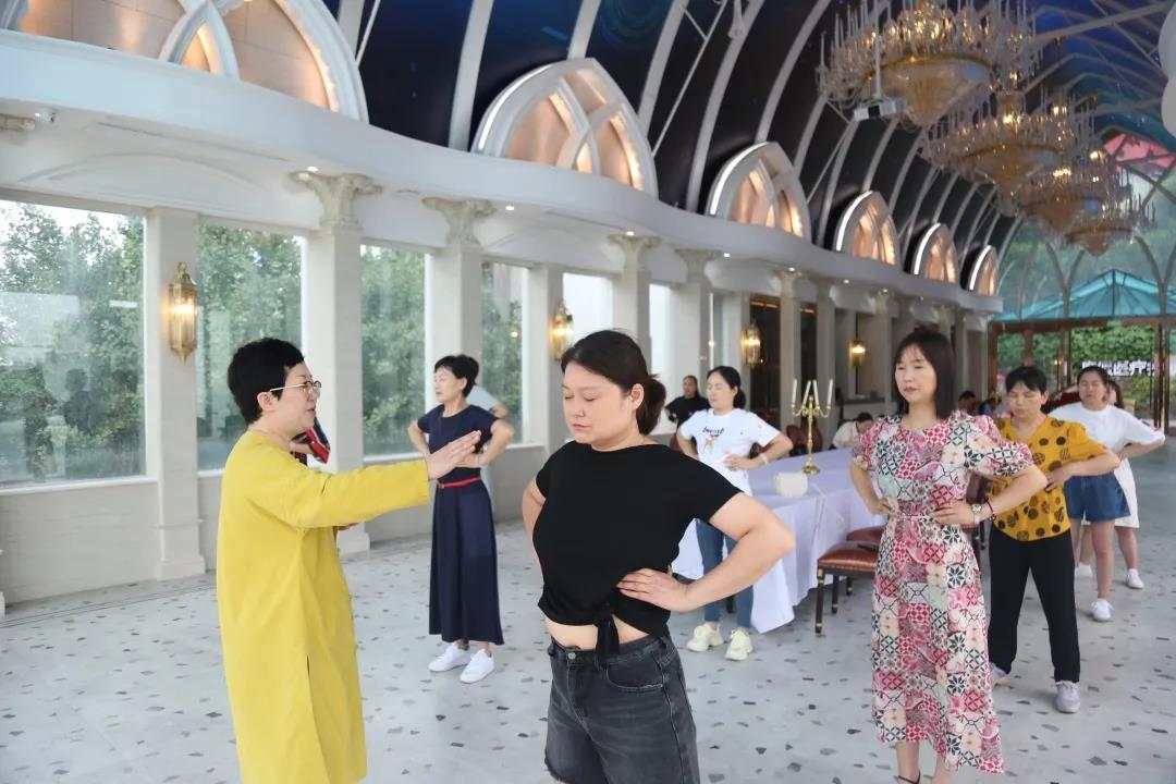 【葆蒂兰国际|美地港医疗资讯】正青春 | 美地港南太湖生命谷青春名媛会