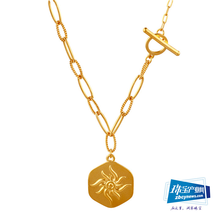 翠绿·新炫舞金:INS风,潮酷出gai,搭什么都「型」 翠绿·新炫舞金:INS风,潮酷出gai,搭什么都「型」
