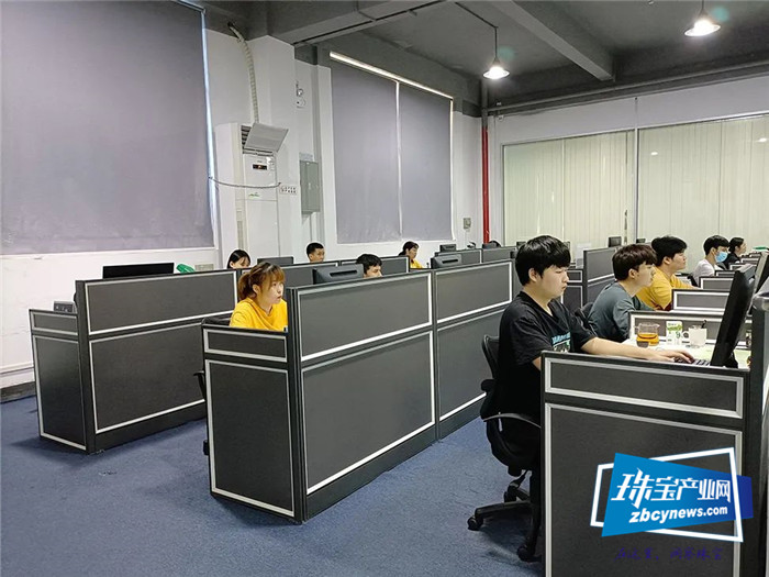 誉宝——顺艺产学研培训基地揭牌仪式举行 誉宝——顺艺产学研培训基地揭牌仪式举行