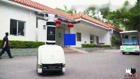 智能安保巡邏機器人 智能安保巡邏機器人