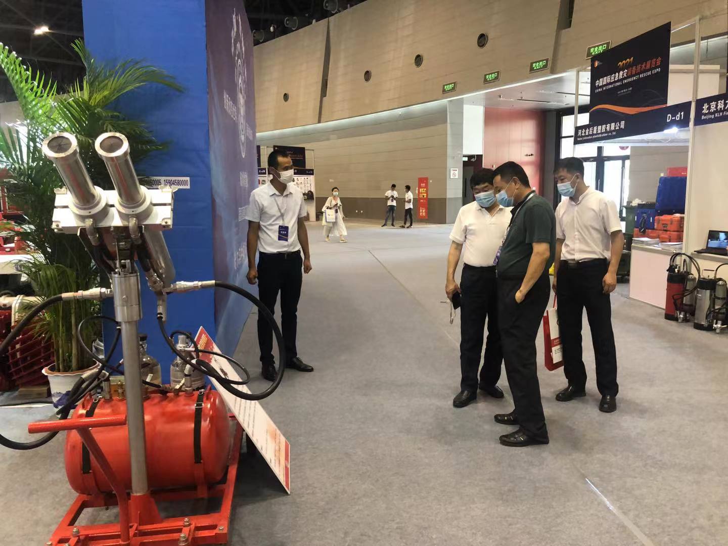 科力恒多種消防裝備產品亮相2021中國國際應急救災裝備技術展覽會