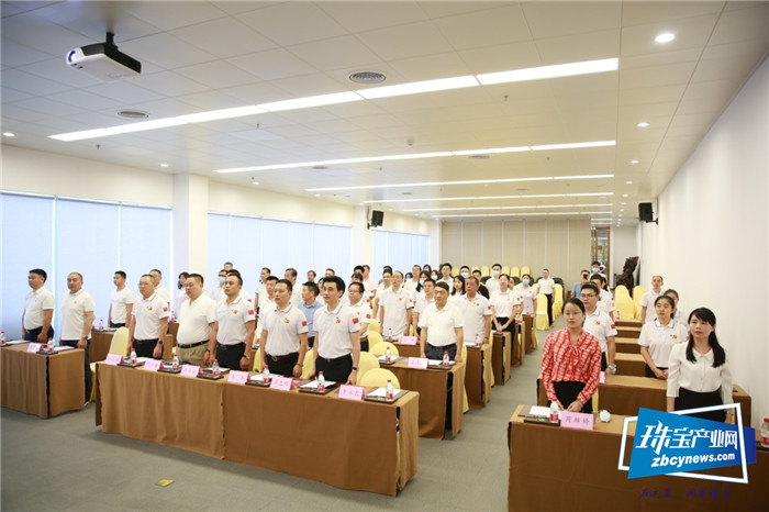 深圳市珍珠行业协会党支部荣获“七一”表彰 深圳市珍珠行业协会党支部荣获“七一”表彰