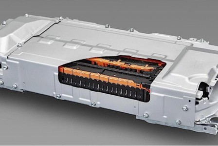 What are the characteristics of nickel-metal hydride batteries? Why is Toyota still using nickel-met