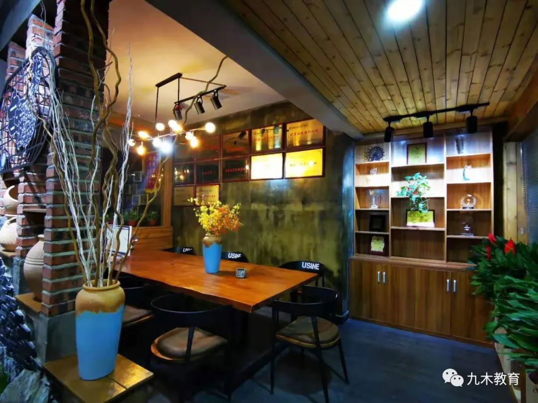 九木设计教育|金空间装饰：确定战略合作伙伴关系
