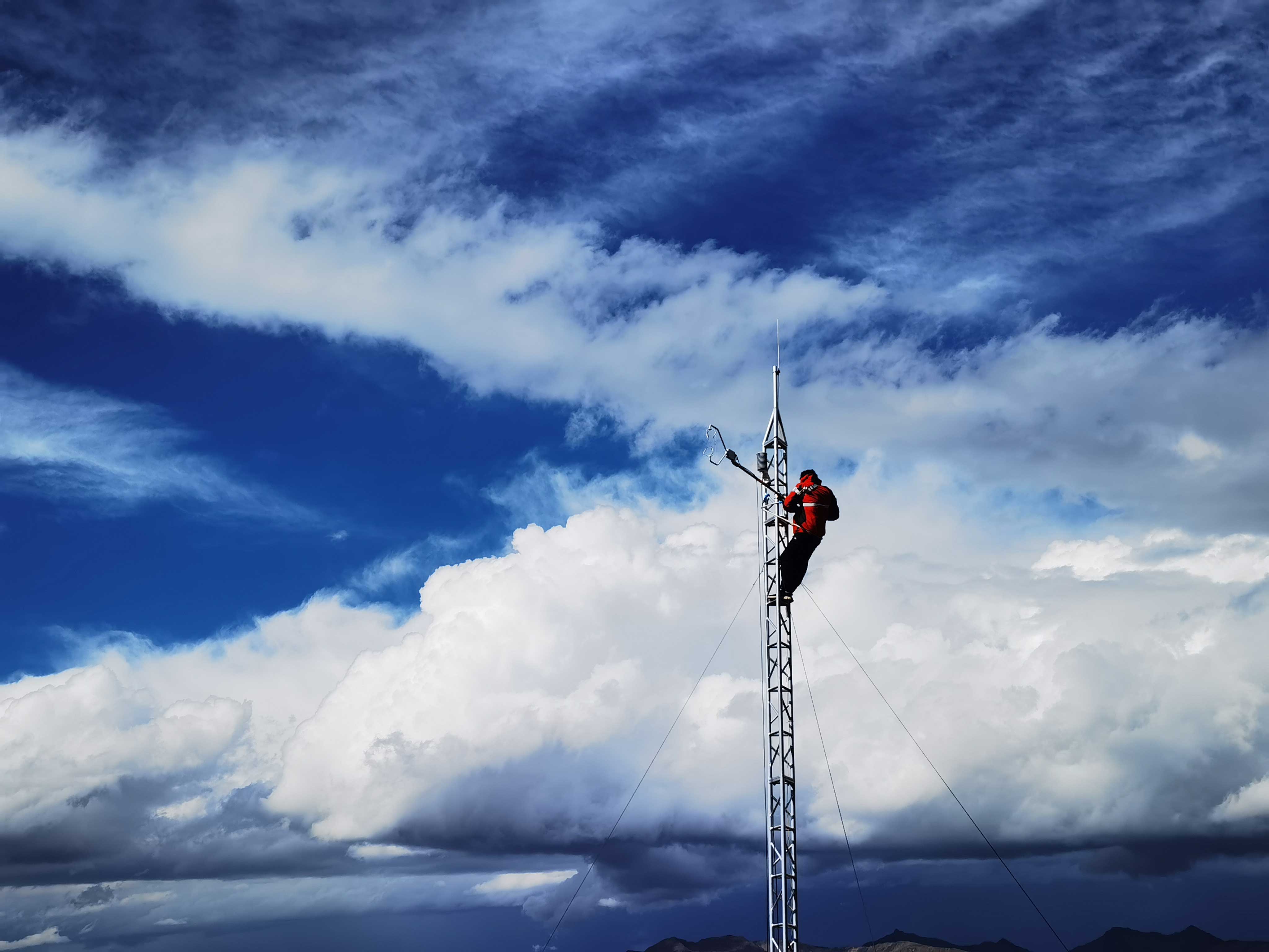 青海气象局CSAT3B三维超声风速仪、温湿度、雨量桶