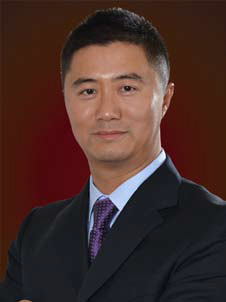 黄春雷 