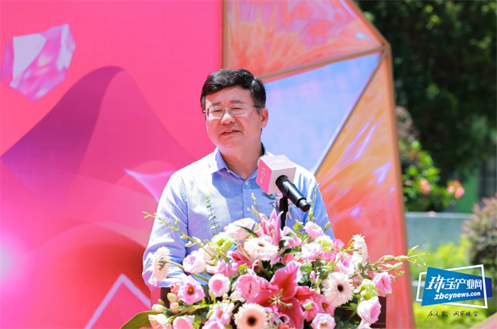 联动共融·贯通未来,特力吉盟黄金首饰产业园负一层全线贯通启动仪式举行 联动共融·贯通未来,特力吉盟黄金首饰产业园负一层全线贯通启动仪式举行