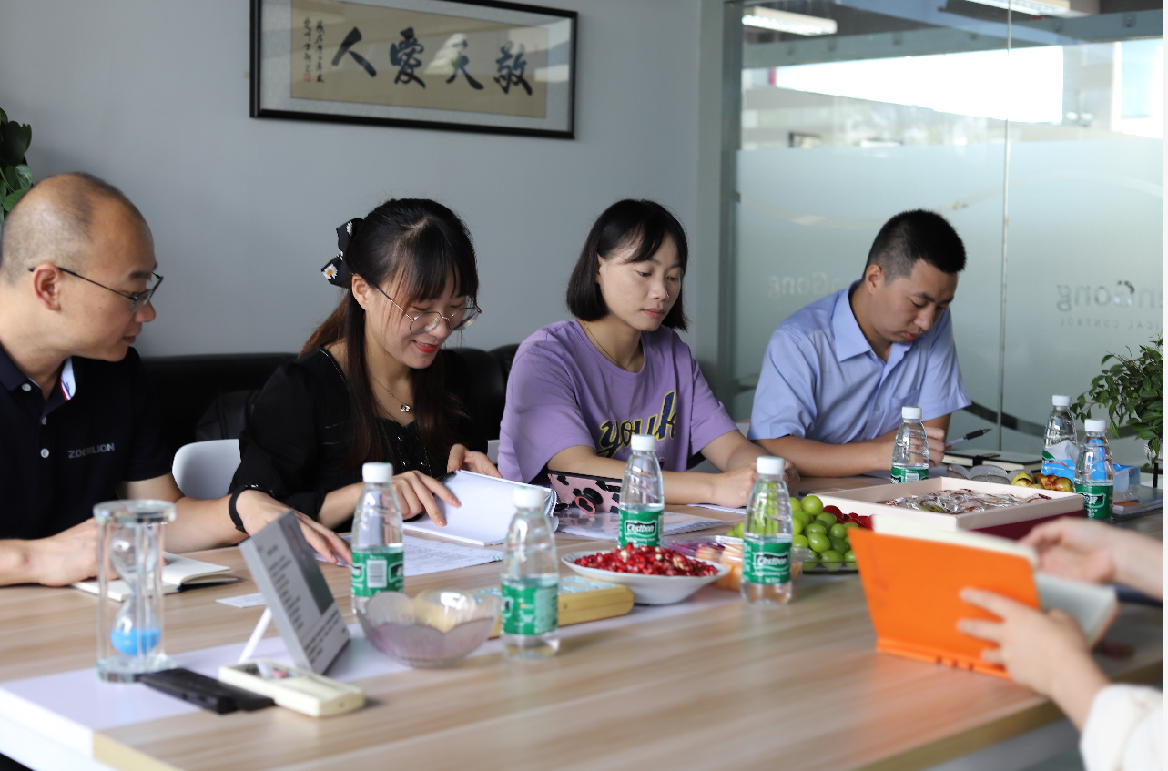 湖南中联重科智能技术有限公司访问考察上海陈工电控科技有限公司！