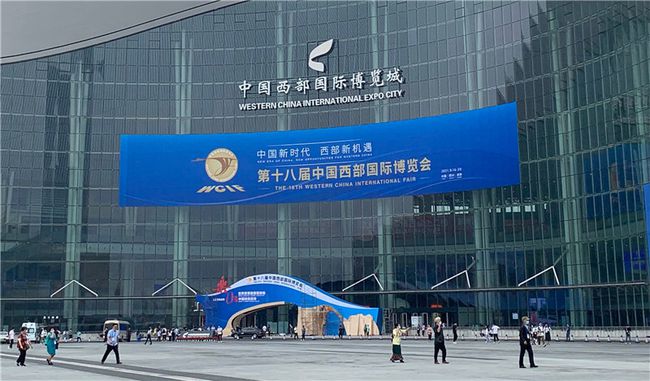 鹰誉科技携1：10歼20模型，亮相第十八届中国西部博览会！