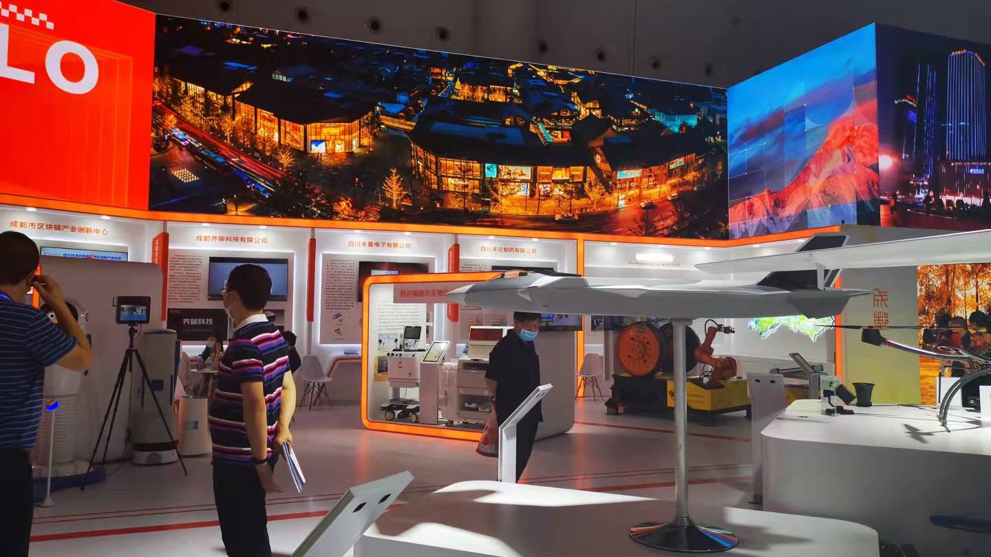 鷹譽科技攜1：10殲20模型，亮相第十八屆中國西部博覽會！