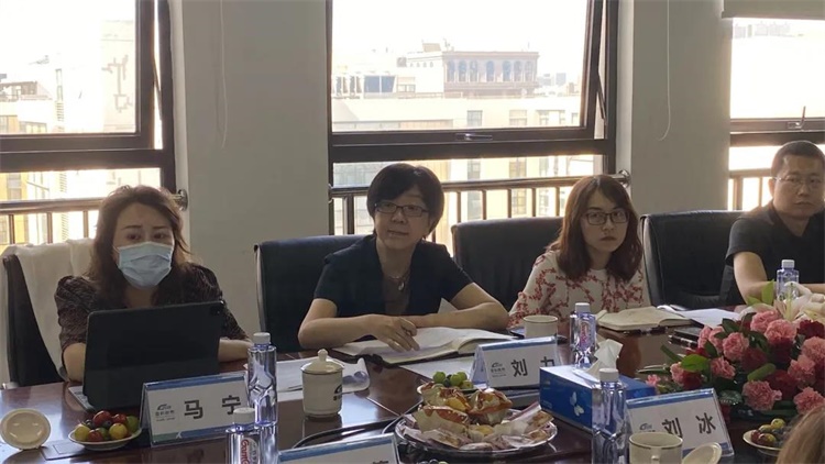 热烈欢迎北京经济技术开发区管委会领导莅临澳门太阳集团2017登录调研
