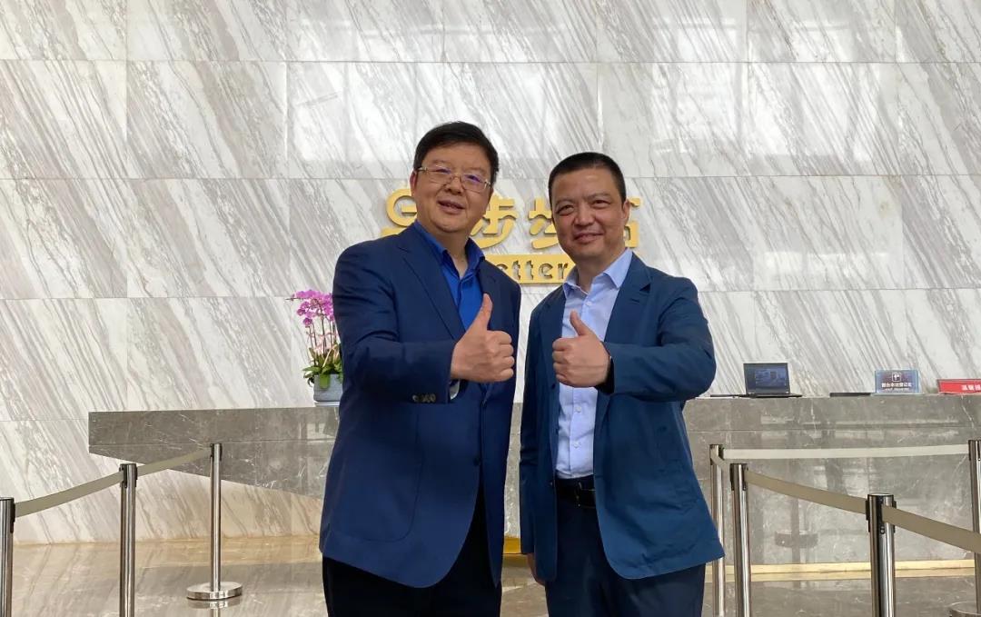 李论拜会步步高集团党委书记、总裁陈志强 李论拜会步步高集团党委书记、总裁陈志强