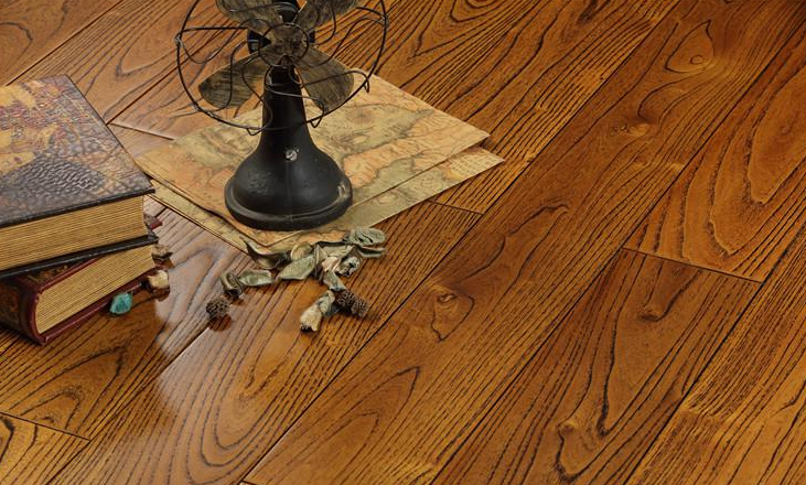 广州办公室装修选择实木地板的优势