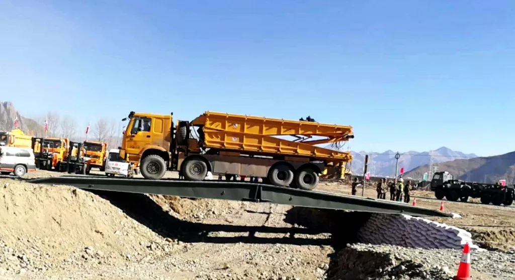 公司参加2017年西藏公路交通突发事件应急处置演练
