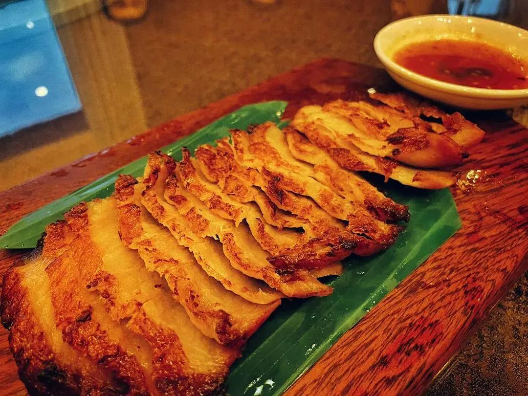雄远动态 | 畅想星辰大海 享用泰国美食——广东雄远律师事务所开展团建活动