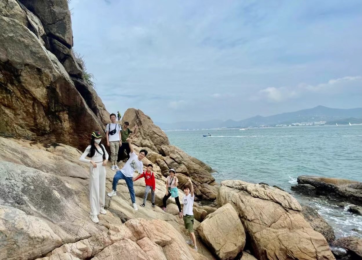 “扬帆起航 共创辉煌” —— 中海资本2021年度团建圆满举行