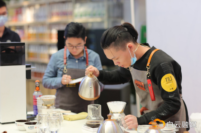 白云融媒：冲煮、拉花、做潮流饮品……全国百名咖啡好手云集白云过招（转载）