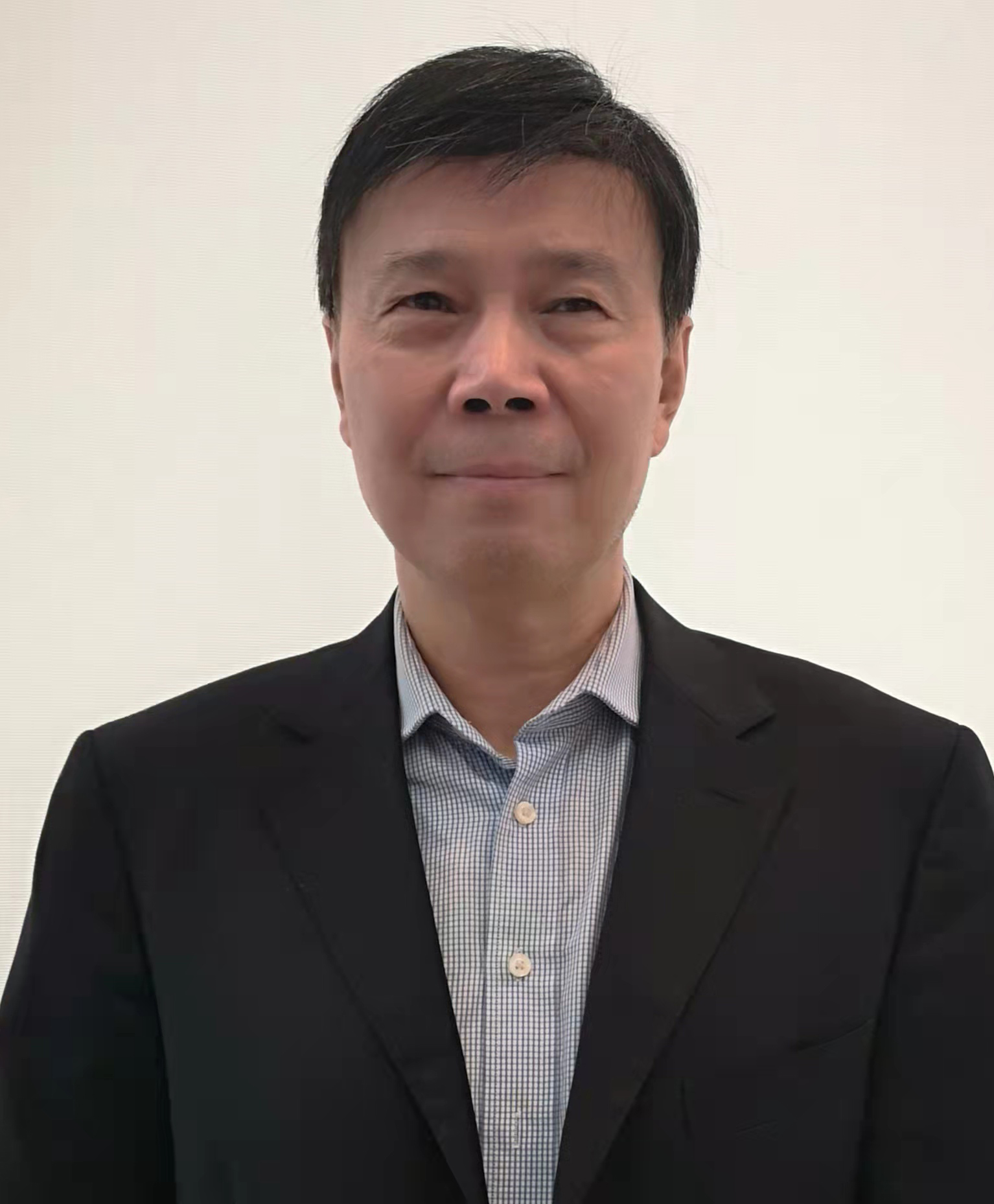 罗平