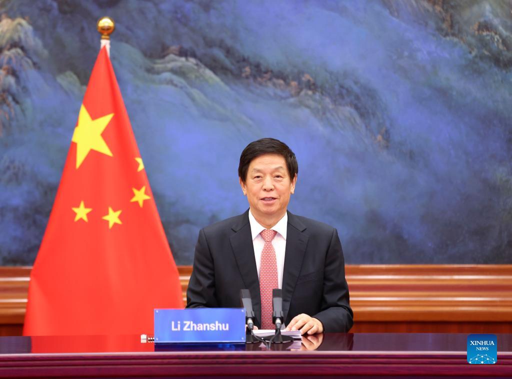 栗战书同秘鲁国会主席阿尔瓦举行会谈 栗战书同秘鲁国会主席阿尔瓦举行会谈