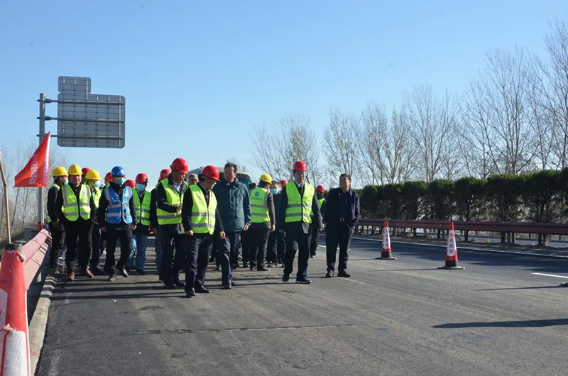 公司党委书记、总经理何柏青出席河南省高速公路养护管理提升调研活动